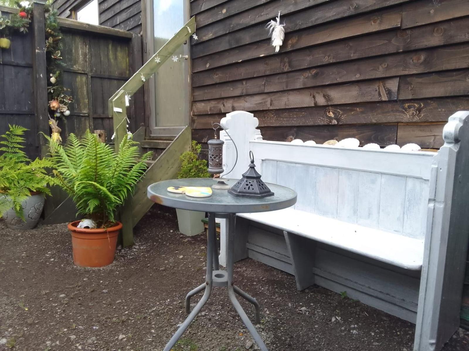 Ferny Roost Cabin. Wrexham Kültér fotó